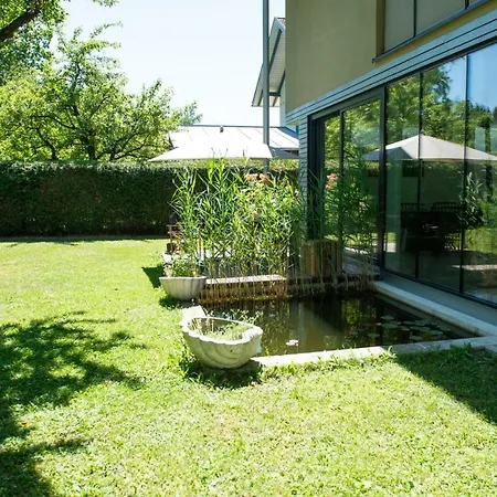With Pool At The Lake Starnberg Close To Munich Vila *