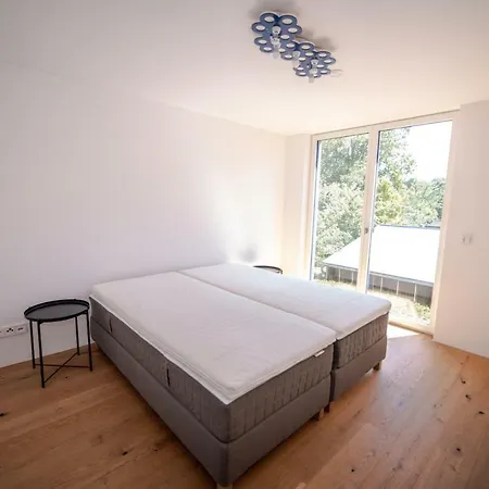 With Pool At The Lake Starnberg Close To Munich Vila *